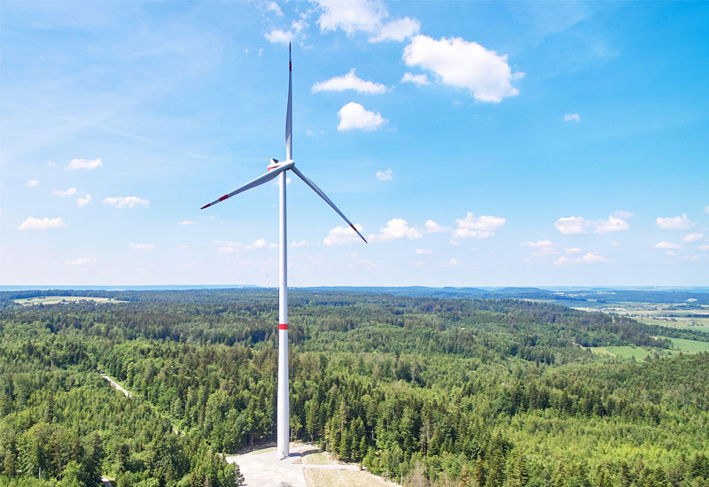 Bau von Windrädern